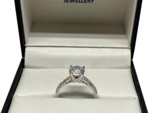 CZ engagement rings