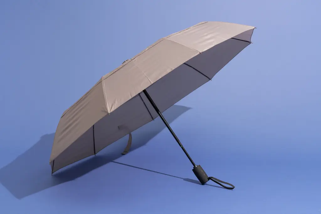 Water-Repelling Umbrella Design